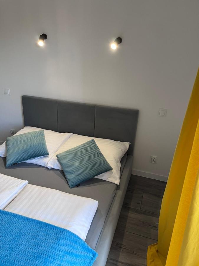 Pokoje I Apartamenty Polna 19 Niechorze Esterno foto