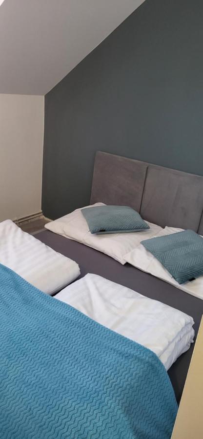 Pokoje I Apartamenty Polna 19 Niechorze Esterno foto