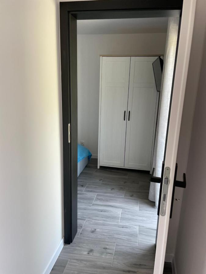Pokoje I Apartamenty Polna 19 Niechorze Esterno foto