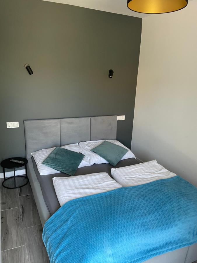 Pokoje I Apartamenty Polna 19 Niechorze Esterno foto